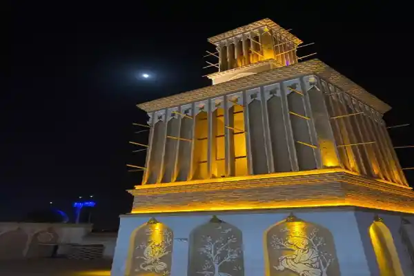 هتل بوتیک سنتی عمارت مالمیر یزد
