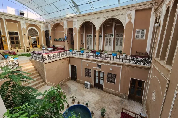 اتاق اقامتگاه بوم گردی خانه آذری ها