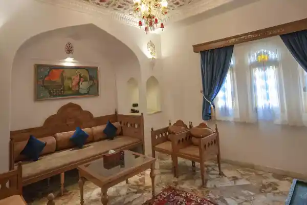 هتل سنتی گران میراث رشیدیه تهران
