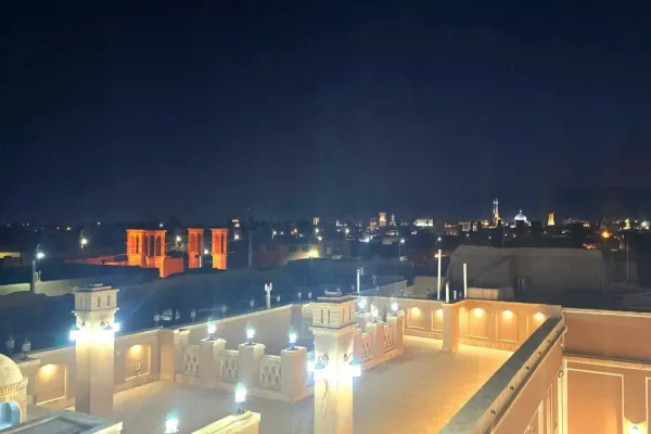 اقامتگاه بومگردی خانه حقیقت یزد