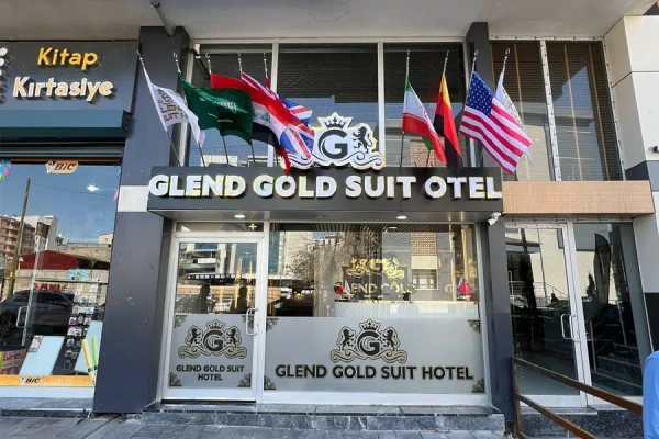 ورودی هتل گلندگلد سوئیت وان